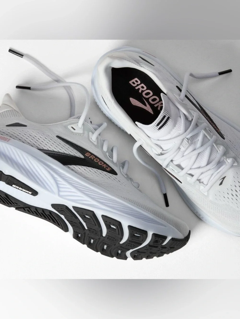 Brooks ghost 18